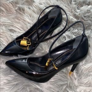 TOM FORD patent padlock pump